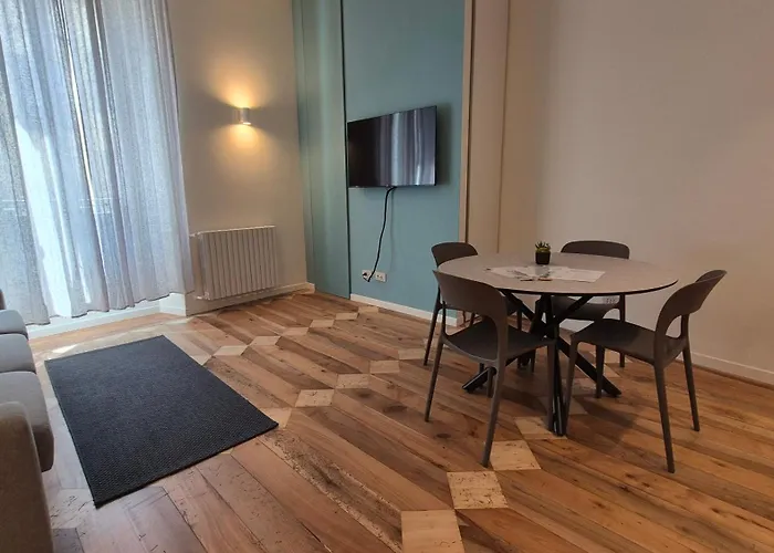 Blue House Апартаменти