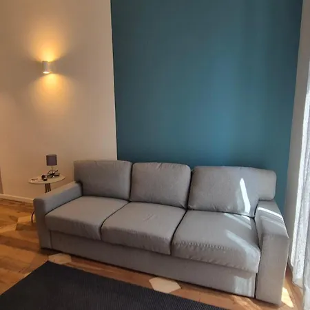 Blue House Бергамо