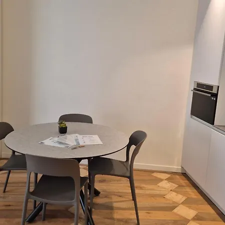 Blue House Апартаменти