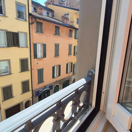 Апартаменти Blue House